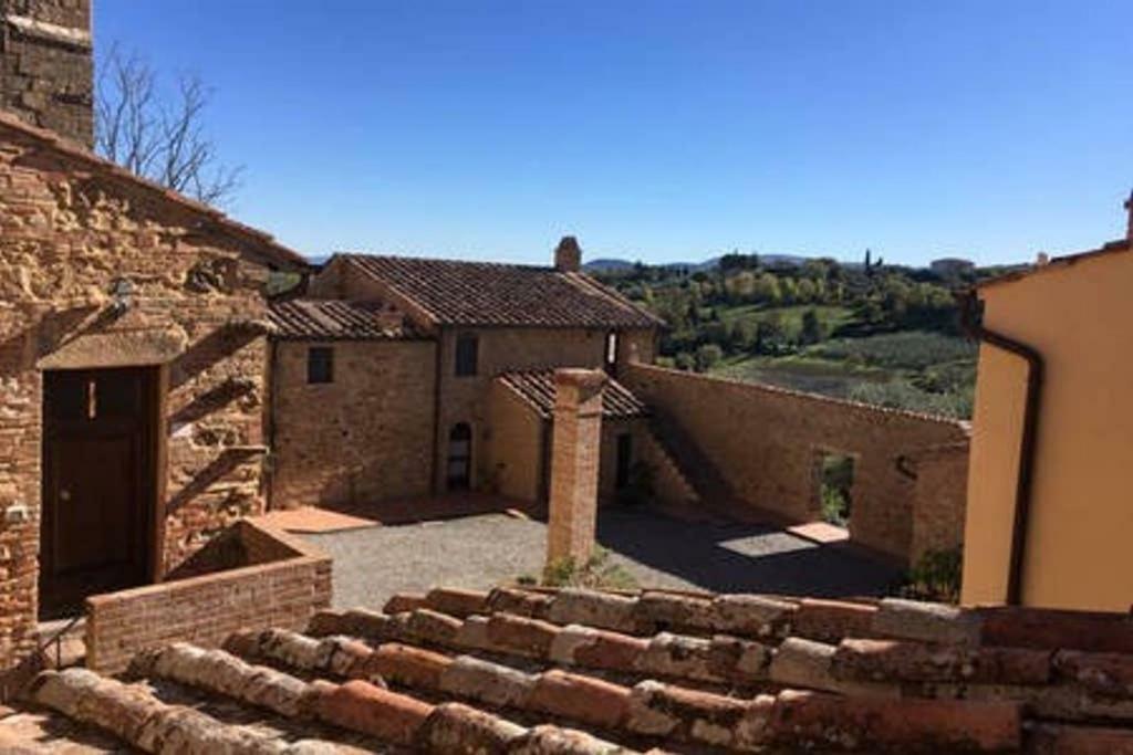 Ostello Sigerico Gambassi Terme Extérieur photo